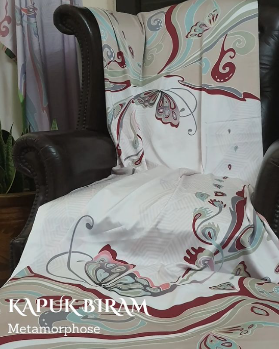 Kapuk Biram Square Scarf